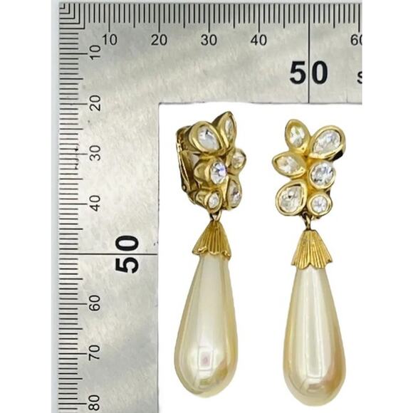Christian Dior Signed Crystal Pearl Gold Tone Dangle Clip Earrings Crystal Vtg - Picture 14 of 14